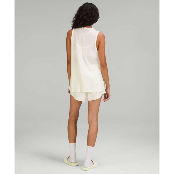 Pre-Loved Lululemon Tank-And-Short Romper 3" Lemon Sorbet Size 0 - Picture 3 of 5